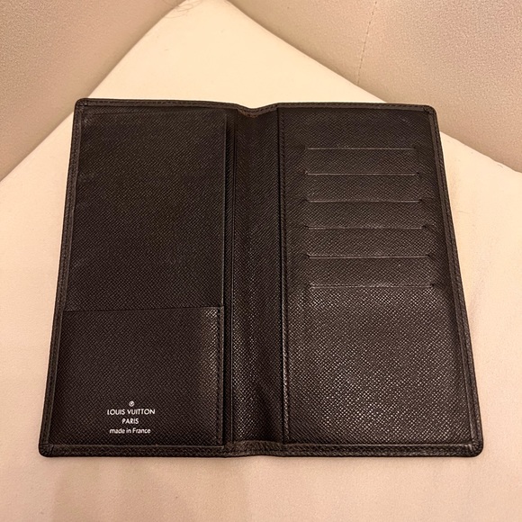 Louis Vuitton Taiga Brazza Wallet Ardoiss - Picture 2 of 4